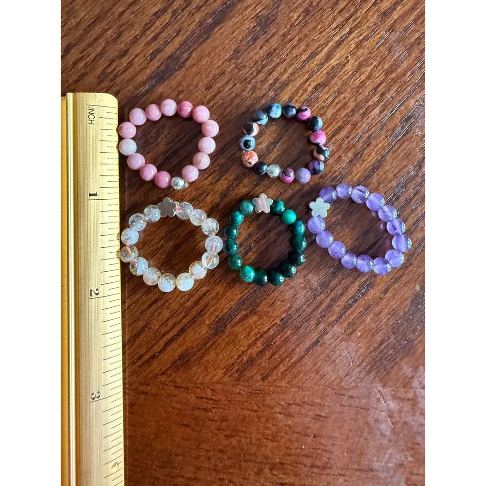 Set of 5 Beaded Stretch Rings Natural Stone Style Boho Flower Charms Multi Color - Picture 2 of 2